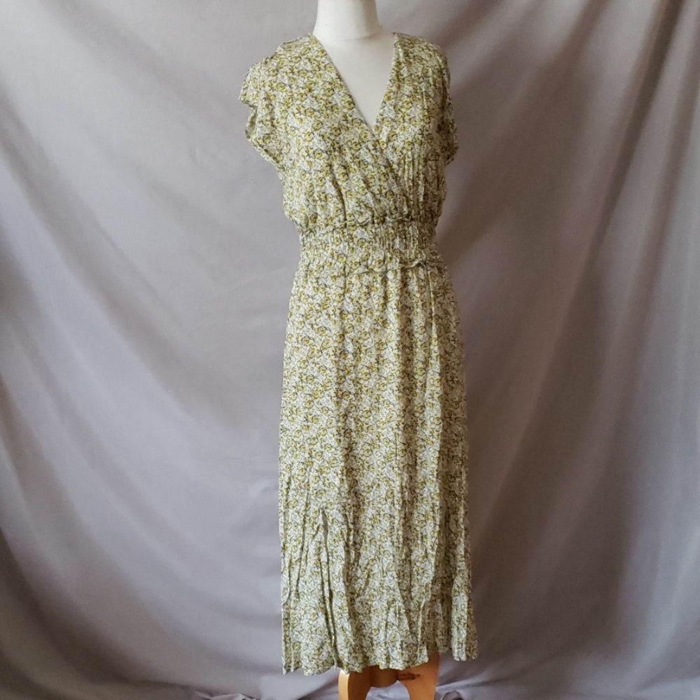 New WAYF Double Slit Smocked Midi Dress